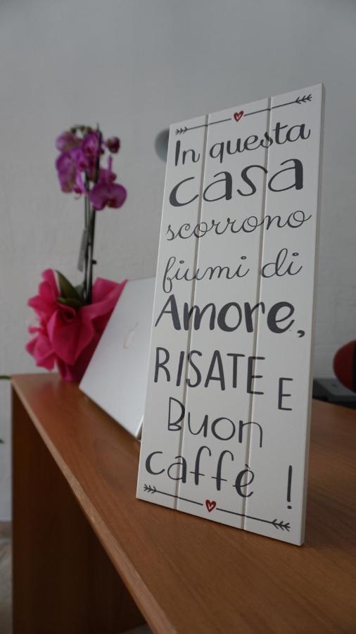 La Corte Di Santa Croce 博萨 外观 照片